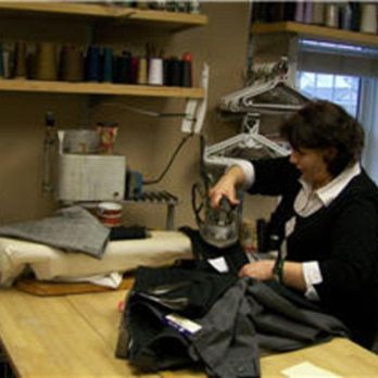 Express Tailor - Photo - Sewing & Alterations Near Me - Waterloo, Ontario