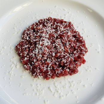 UOVO | Pasadena - Battuta di Carne (100% grass-fed wagyu beef tartare with Parmigiano-Reggiano) - Italian Near Me - Pasadena, California