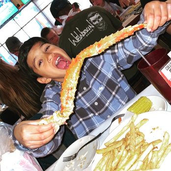 Craving Crab Haus - Cajun/Creole Near Me - Riverside, California