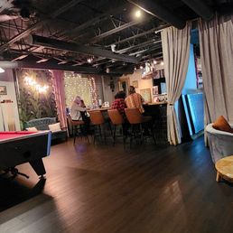 The Nest! Lounge area