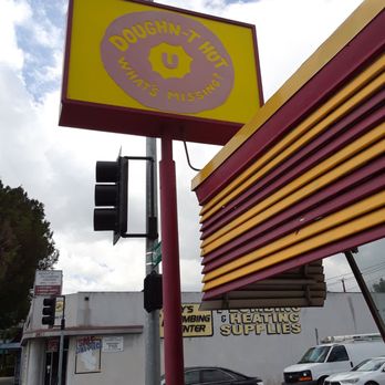 Doughnut Hut - This shop rocks! - Donuts Near Me - Burbank, California Doughnut Hut - This shop rocks! - Donuts Near Me - Burbank, California
