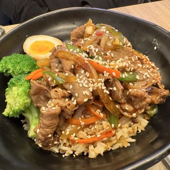 Hey Moo Moo - Noodles Near Me - Whitchurch-Stouffville, Ontario