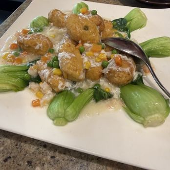 Yen's Kitchen and Sushi Bar - S10. Pipa Tofu/琵琶豆腐 - Sushi Bars Near Me - Ashburn, Virginia Yen's Kitchen and Sushi Bar - S10. Pipa Tofu/琵琶豆腐 - Sushi Bars Near Me - Ashburn, Virginia