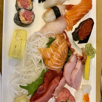 Tomo21 Sushi - Sashimi Deluxe - Sushi Bars Near Me - New York, New York Tomo21 Sushi - Sashimi Deluxe - Sushi Bars Near Me - New York, New York