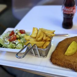 IBIS Hotel Frankfurt Airport - Schnitzel