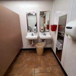 Casey's - Women's Restroom