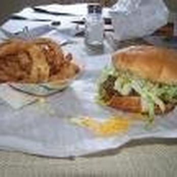 Lee's Hamburgers - Best Burger in Town - Burgers Near Me - Slidell, Louisiana Lee's Hamburgers - Best Burger in Town - Burgers Near Me - Slidell, Louisiana