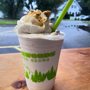 Backwoods Burger Shack - Key Lime Pie Avalanche - Burgers Near Me - Gorham, Maine Backwoods Burger Shack - Key Lime Pie Avalanche - Burgers Near Me - Gorham, Maine