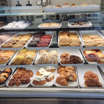 Rossmoor Pastries - Donuts, croissants, cookies and sweet rolls - Bakeries Near Me - Signal Hill, California