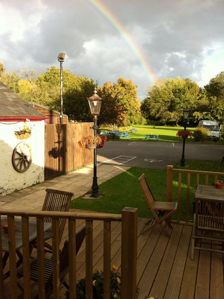 THE CLATFORD ARMS Longstock Road, Andover, Hampshire, United Kingdom