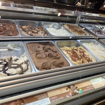 Amorino - Ice Cream & Frozen Yogurt Near Me - Paris, 75 Amorino - Ice Cream & Frozen Yogurt Near Me - Paris, 75