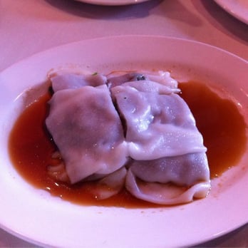 Photo of Wong's King - Beaverton, OR, United States. Beef rice roll (it came this way. WTF a third is missing)