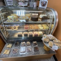 Kalindi's Cakes and Pies