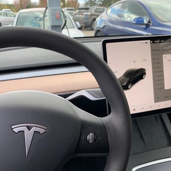 Tesla Motors - Car Dealers Near Me - Portland, Oregon