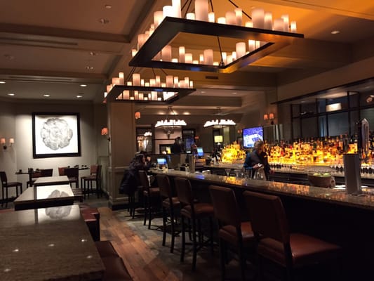 8100 Mountainside Bar & Grill by null