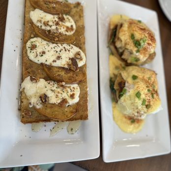 Blue Dog Bistro - Peach & Cheese on Cauliflower Flatbread with honey drizzle & Crab Cake Benedict - Coffee & Tea Near Me - Gulfport, Mississippi