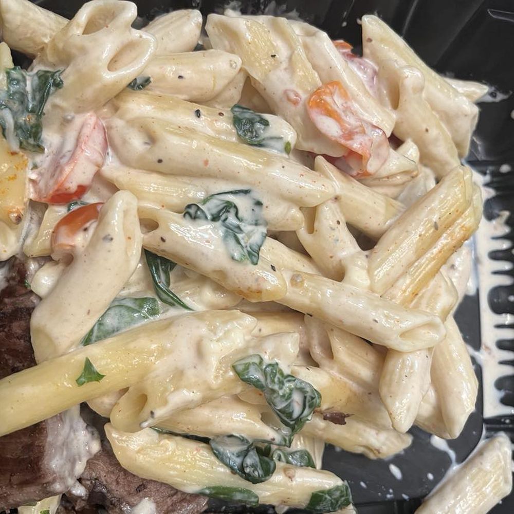Juniper on Main - Black 'n Blue Florentine Pasta - Southern Near Me - Carmel, Indiana
