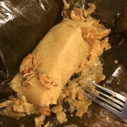 Los Sabores Latinos - Tamales