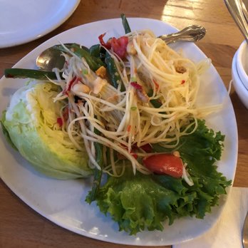 Thai Wok Kitchen - Papaya Salad 5/5 (level 3 spice was really spicy!!) - Thai Near Me - Vancouver, Washington