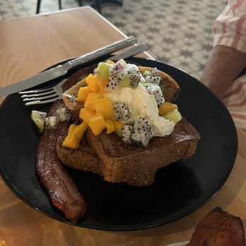 El Valle - French toast - Mexican Near Me - Atlanta, Georgia