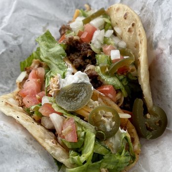 Pub 96 - Taco Tuesday with chicken and beef tacos - Pubs Near Me - Bonaire, Georgia Pub 96 - Taco Tuesday with chicken and beef tacos - Pubs Near Me - Bonaire, Georgia