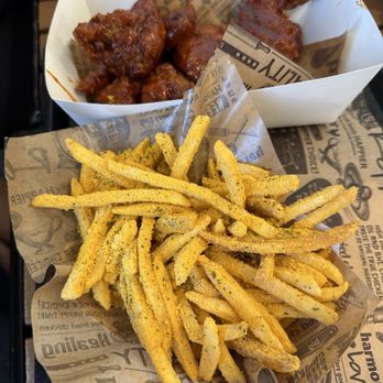 BHC Chicken - Chicken Wings Near Me - Los Angeles, California BHC Chicken - Chicken Wings Near Me - Los Angeles, California