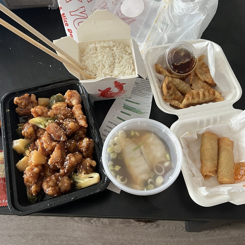 Great value for $25 I got Sesame Chicken with the soup and spring roll combo and, Potstickers. All delivered in 30 min! Great value for $25 I got Sesame Chicken with the soup and spring roll combo and, Potstickers. All delivered in 30 min!