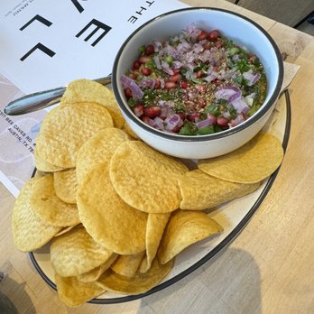The Well Westlake - Guacamole - Breakfast & Brunch Near Me - Austin, Texas The Well Westlake - Guacamole - Breakfast & Brunch Near Me - Austin, Texas