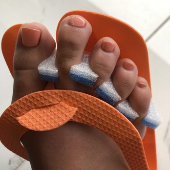 Gloss Nail Bar - Nail Salons Near Me - Houston, Texas