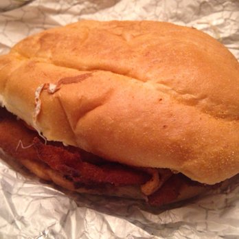 El Popocatepetl - Cemita Especial: Milanesa de pollo, ham, bacon, a fried egg, sliced avocado, queso blanco, and a pickled chile pepper - Mexican Near Me - Roselle, New Jersey