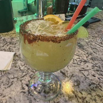 El Potrillo Cocina Mexicana - Best margarita two straws for sharing - Mexican Near Me - Burlington, North Carolina