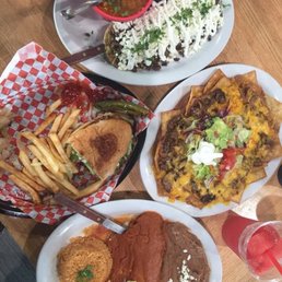 Huarache, top. Torta, left. Nachos appetizer, right. Chile relleno, bottom. Huarache, top. Torta, left. Nachos appetizer, right. Chile relleno, bottom.