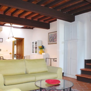 "Tra i Tetti" Guest House - Bed & Breakfast Near Me - Florence, FI