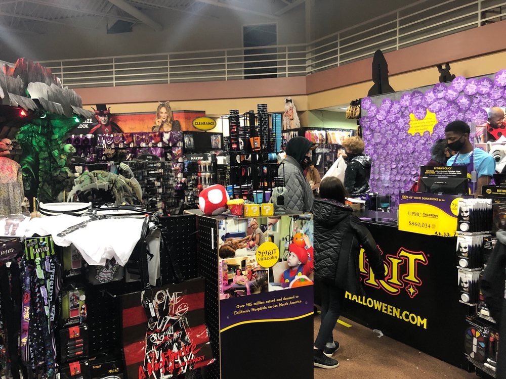 SPIRIT HALLOWEEN Updated October 2024 4692 Old William Penn Hwy