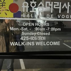 Yu's Hair Salon - Coming here during the open hours but it was closed.