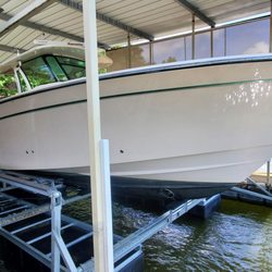 LOTO Lift - boston whaler on a lotolift boat hoist boatlift lake of the ozarks missouri