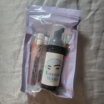 Emerald Winks Lash Studio - Eyelash Service Near Me - Upland, California