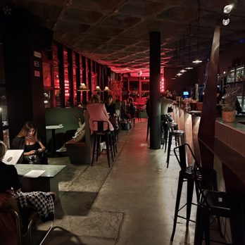 TOPO - Bar Innenraum - Portuguese Near Me - Lisbon, 11