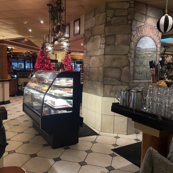 Aldo's Ristorante - Dessert display - Italian Near Me - Virginia Beach, Virginia Aldo's Ristorante - Dessert display - Italian Near Me - Virginia Beach, Virginia