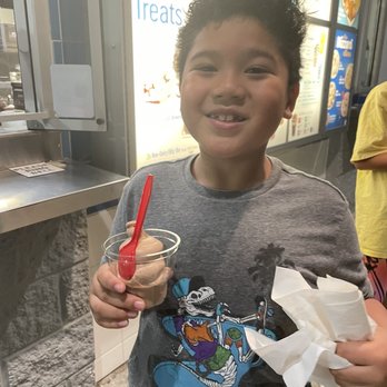 Dairy Queen Ltd Brazier - Ice Cream & Frozen Yogurt Near Me - Chesapeake, Virginia