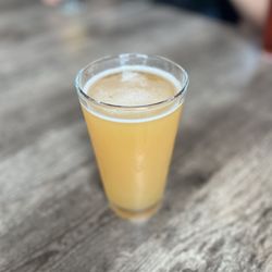 Vallensons' Brewing Company - Peanut Butter Blonde