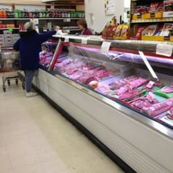 Winger's Royal Super Mkt - Hands Down the best meat department ever amazing quality.