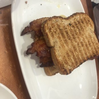 Another Broken Egg Cafe - Bacon egg and cheese sandwich - Breakfast & Brunch Near Me - Tampa, Florida