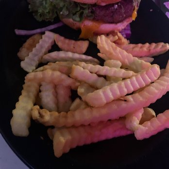 The Dore - Duke Burger - Sports Bars Near Me - Wellington, Kansas The Dore - Duke Burger - Sports Bars Near Me - Wellington, Kansas