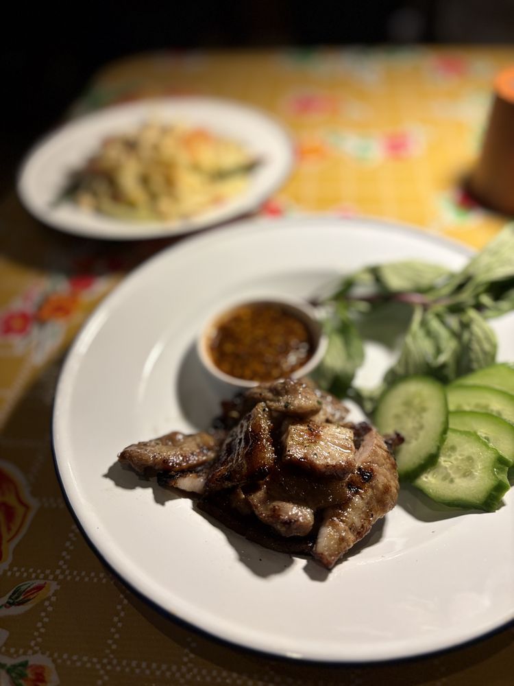 OK Chicken & khao Soi Logo