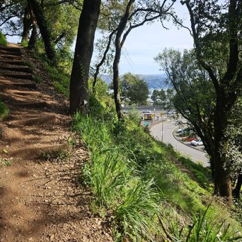 Morning Sun Trail - Incline stars can see the parking and bus stop - Parks Near Me Morning Sun Trail - Incline stars can see the parking and bus stop - Parks Near Me