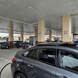 Costco Gasoline - No wait with additional pumps added!