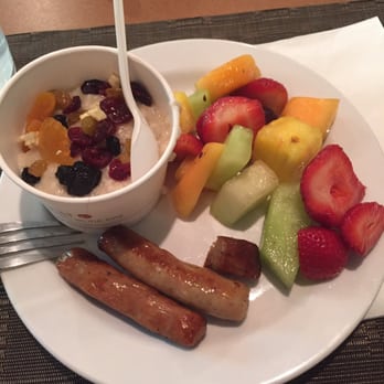 Altitude Restaurant - Continental breakfast served every morning for the resort guests - New American Near Me - Welches, Oregon Altitude Restaurant - Continental breakfast served every morning for the resort guests - New American Near Me - Welches, Oregon