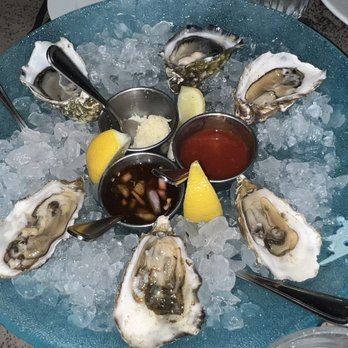 Moonshadows - Oysters - Seafood Near Me - Malibu, California
