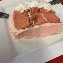 Strawberry Cake Strawberry Cake